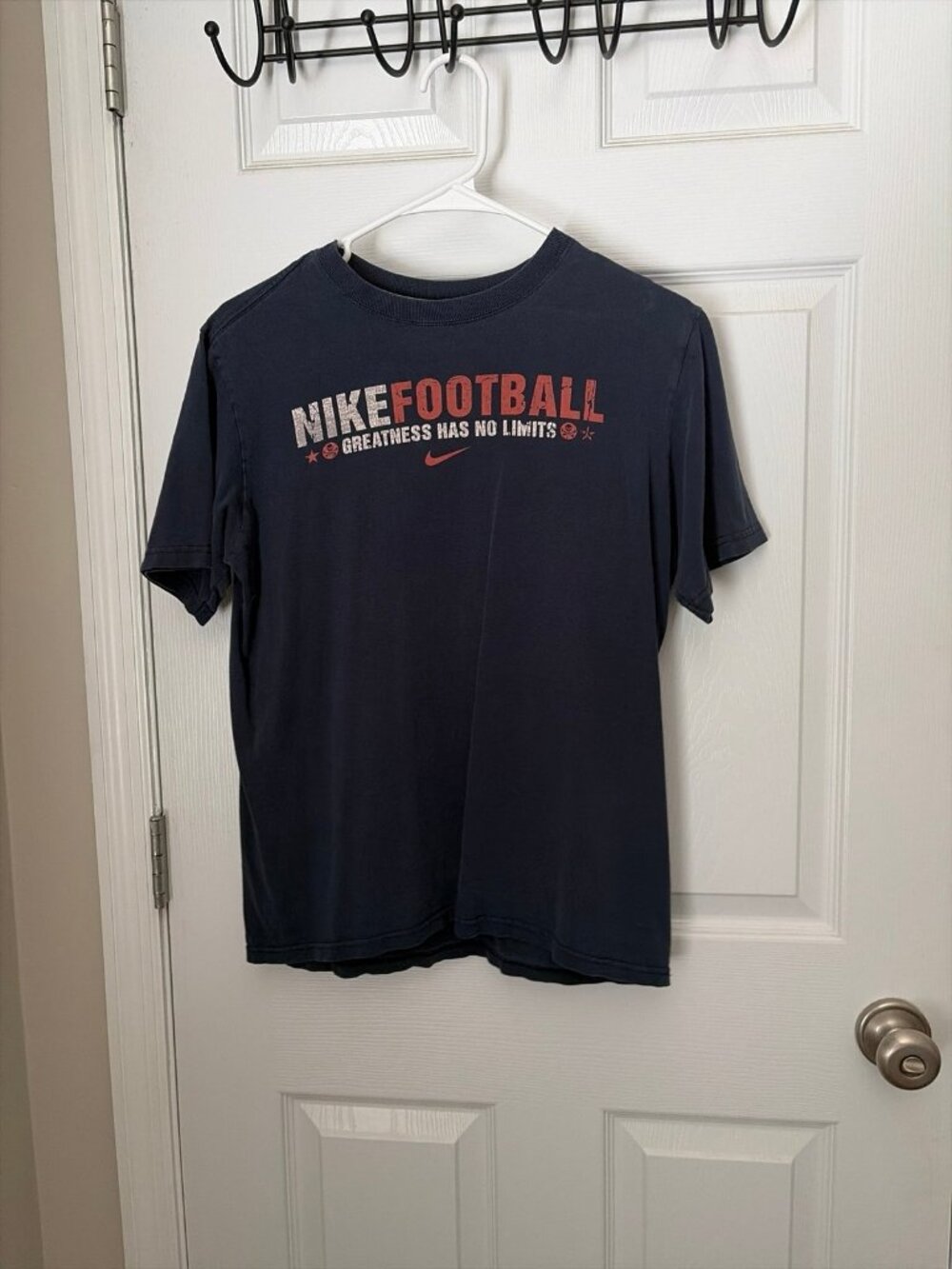 Shirt - Picture 1 of 3